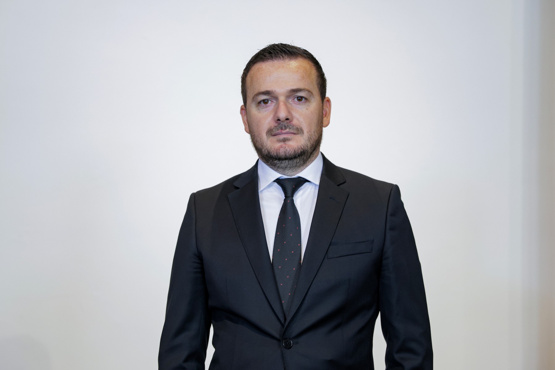 Yalangoch ayol gozalligi